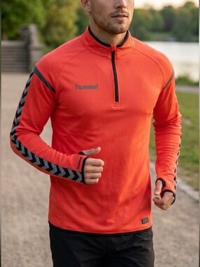 Hummel Orange Quarter-Zip Pullover AC 1/4 ZIP TRAINING SWEAT JKT medium